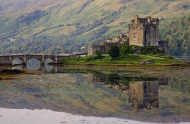 kilt Scotland photos Eilean Donan Castle