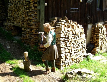 your kilt photos Robert cutting wood in his kilt