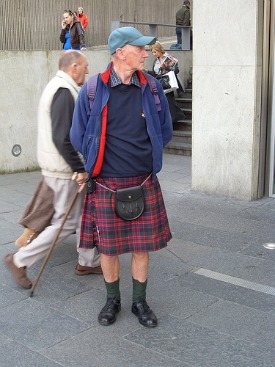 casual kilt