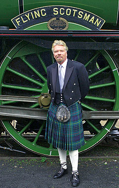 How to wear a kilt, Richard Branson wearing his kilt backwards