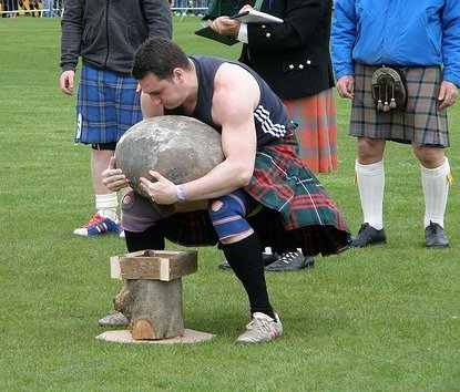 pictures of men in kilts