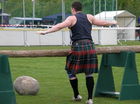 pictures of men in kilts