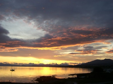 kilt Scotland photos sunrise on Skye 3